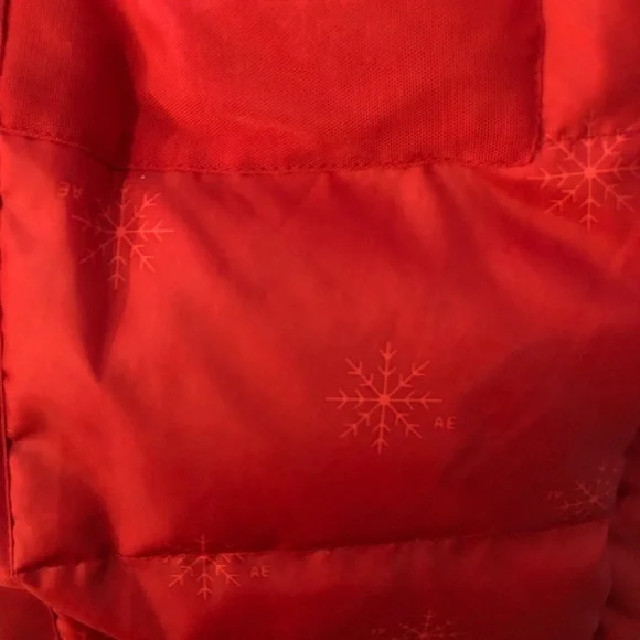 Womens American Eagle Shelter Series removable faux fur on hood sz S bright red - Picture 12 of 14